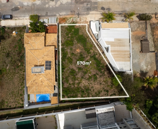 Lote Bairro São Luiz - 570 m2